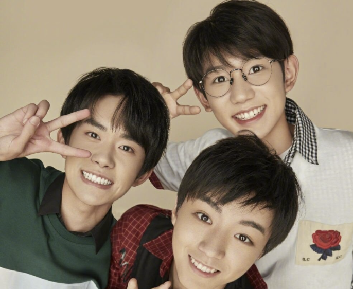 赵丽颖|时代少年团能超越TFboys吗？未按番位安排活动，二代团难出圈