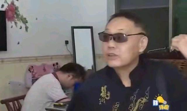 90后宝妈经验|男子得尿毒症找前妻要钱，不料被怼当年抛弃我们母子想过有今天吗