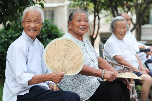 贵州 贵州被“遗忘”的养老小城,坐拥61处景区,被称为“避暑胜地”