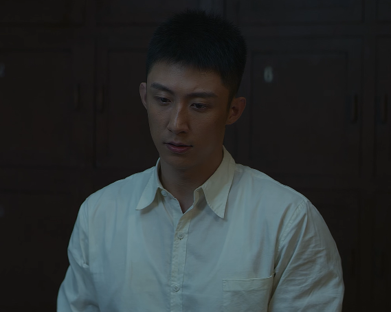 田朴珺|同样演军人哭戏，黄景瑜、肖战、张译、王宝强放一起，差别出来了