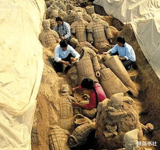 三星堆 考古和盗墓都分不清，你还咋聊三星堆？