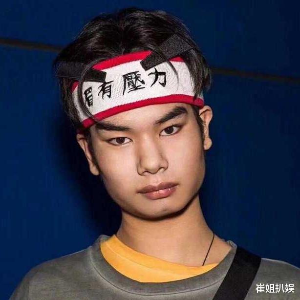 发际线|发际线男孩小吴:靠价值18000头发成网红,却因下半身翻车,近况怎样