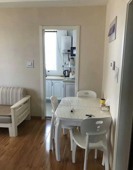 耗尽积蓄买56平蜗居，被老家人各种瞧不上，我却感觉很幸福！