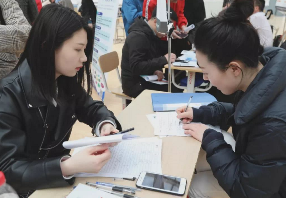 国家能源集团|国家能源集团公开招聘,门槛低且福利待遇好,应往届生均可报考