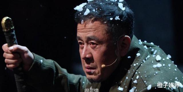 杨坤|“伪大师”杨坤的歌坛幻灭史，被追捧时有多风光，现在就有多落魄