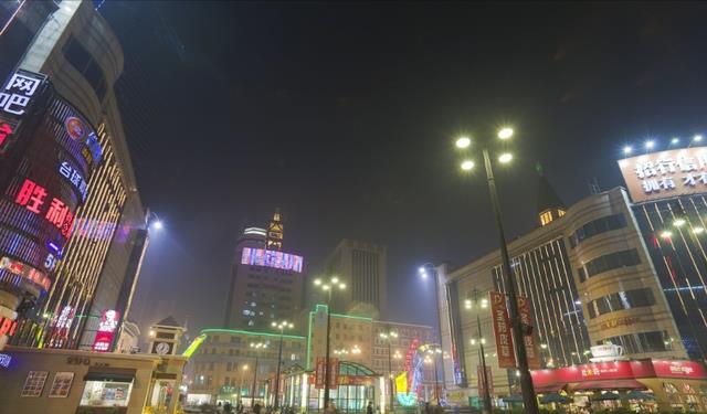 三叔说文 大连一商场走“下坡路”，坐拥黄金位置，如今却倒闭歇业