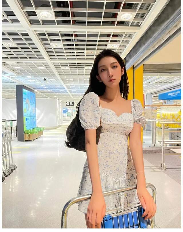 吴亦凡|吴亦凡到底动了谁的蛋糕，全网都在曝料，让他一夜之间身败名裂