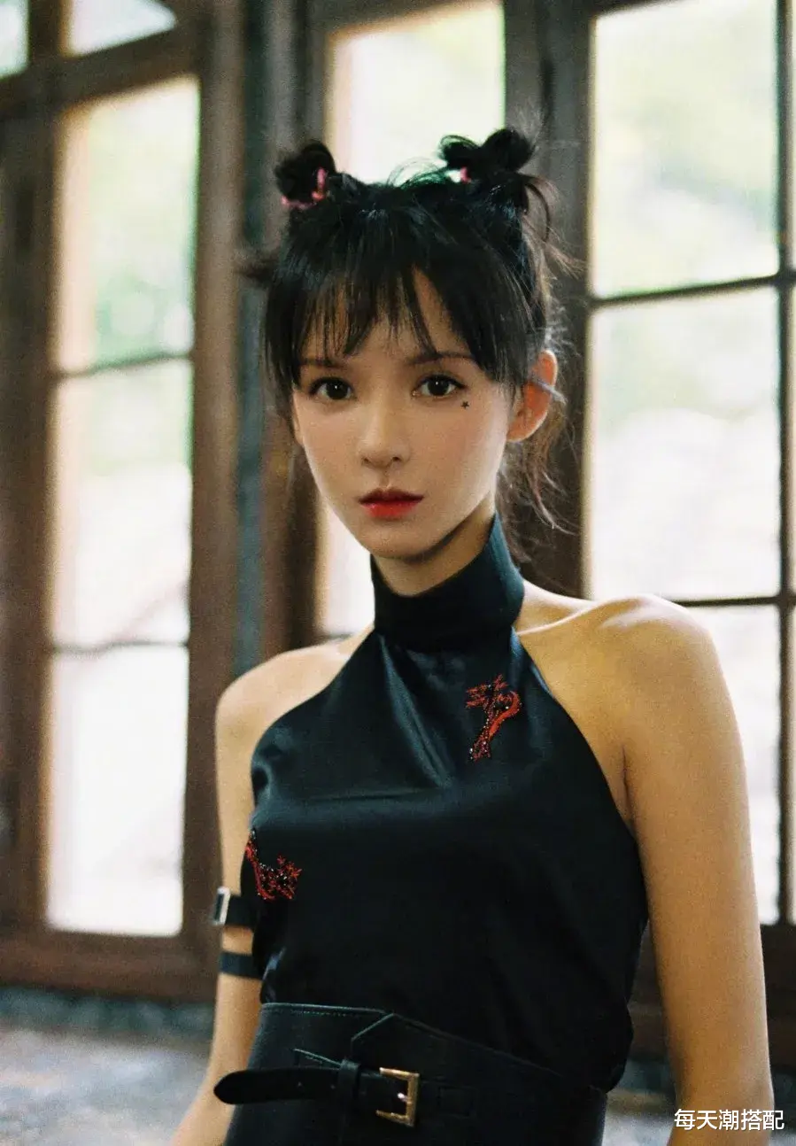 每天潮搭配|初秋第一条爆款裙，谁看了不说一句绝！