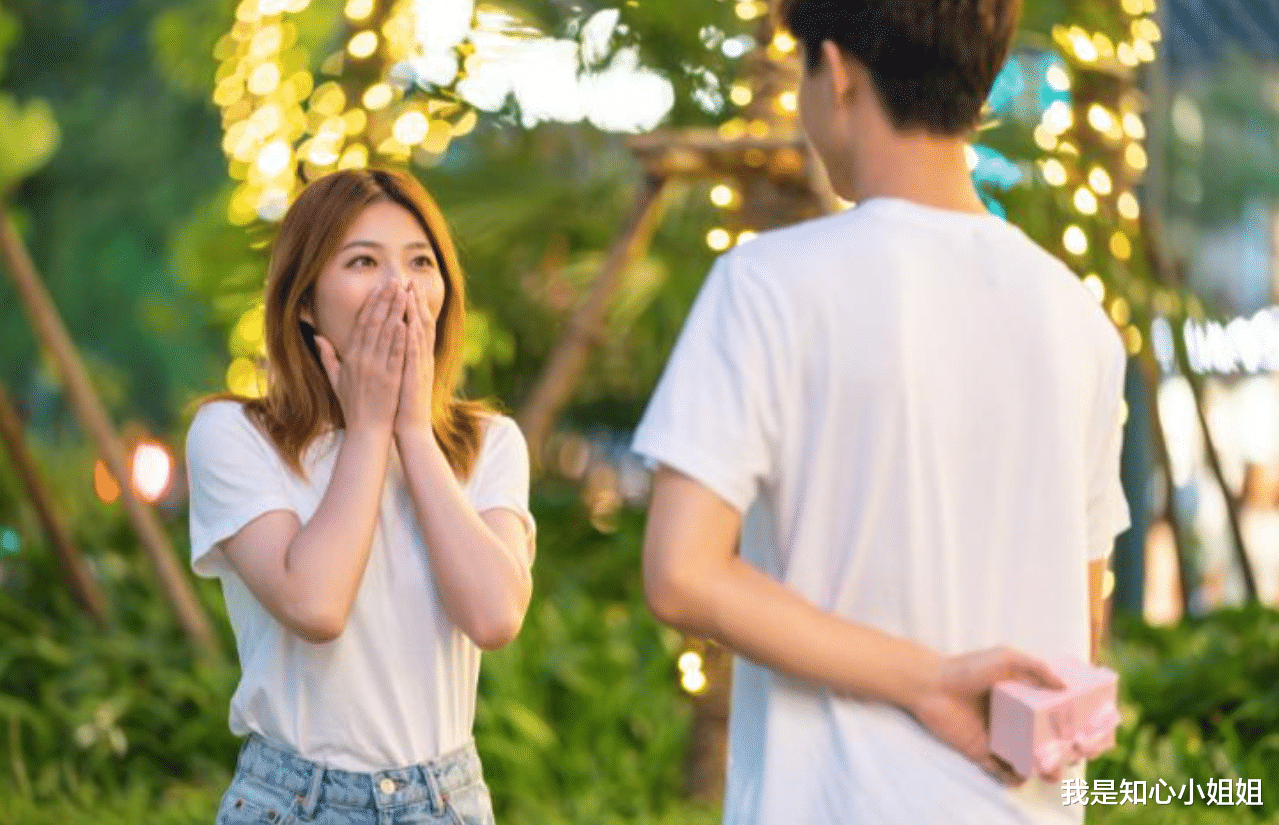 房贷|“你月薪3万，房贷咱俩一起还”“凭什么，房产证又没我名字”
