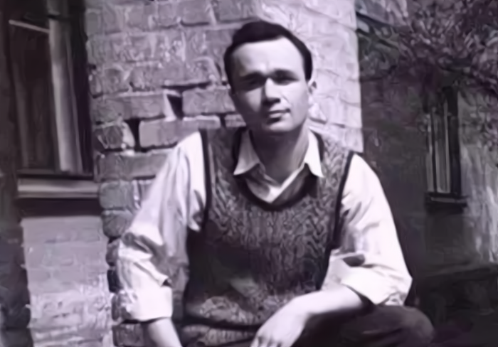 大国历史观 被官方承认的穿越事件：苏联男子穿越到2006年，女友已年过七旬