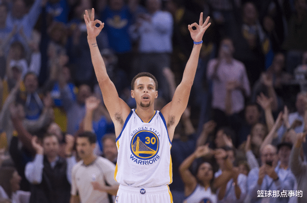 斯蒂芬·库里|谁是本赛季三分王？詹姆斯72记，利拉德100记，库里呢？