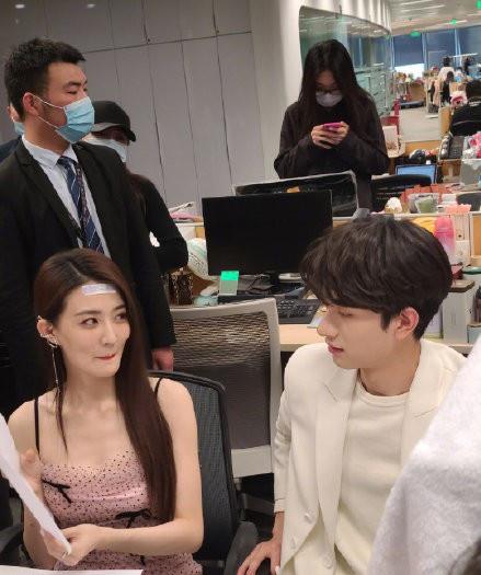 生图|女明星生图：徐璐颜值降低，热巴景甜抗打，而毛晓彤出人意料！