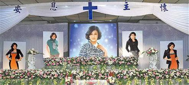 护士|护士出身，24岁出道走红，一生未嫁在剧组倒下离世，享年50岁