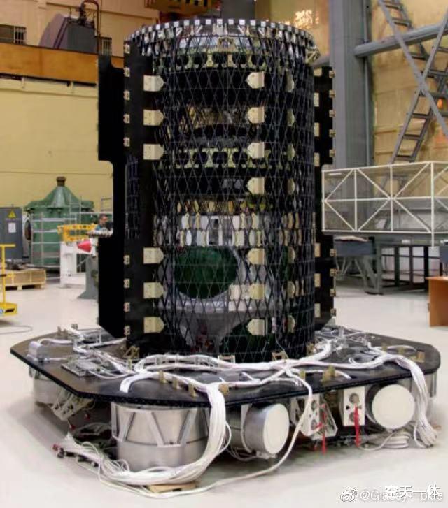 卫星 俄核动力太空拖船真家伙来了，我们也有类似方案，美国设计最落后