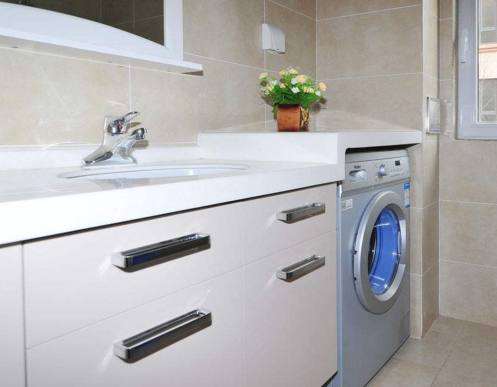 黄光裕|洗衣机别再傻傻放阳台了,有钱人都放这里,师傅看了都点头夸赞!