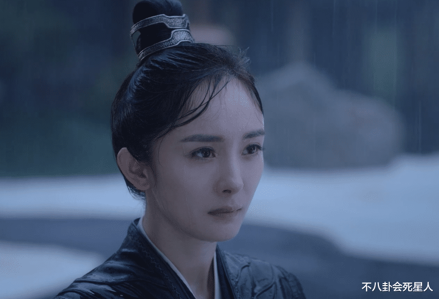 主持人|压垮杨幂新剧的不止配音，小演员惊艳又灵气，换了杨幂落差感太大