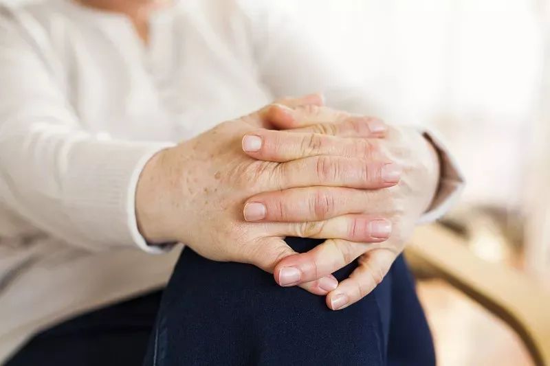 高高兴兴住新房,却“悲从中来”