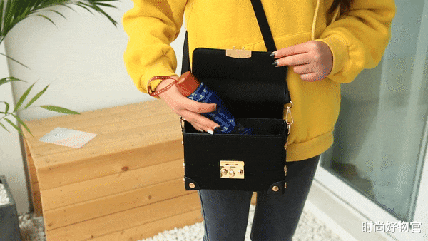 时尚好物官|薇娅\"懒人伞\"一夜爆红,39度出门不怕晒,网友:防晒霜都省了