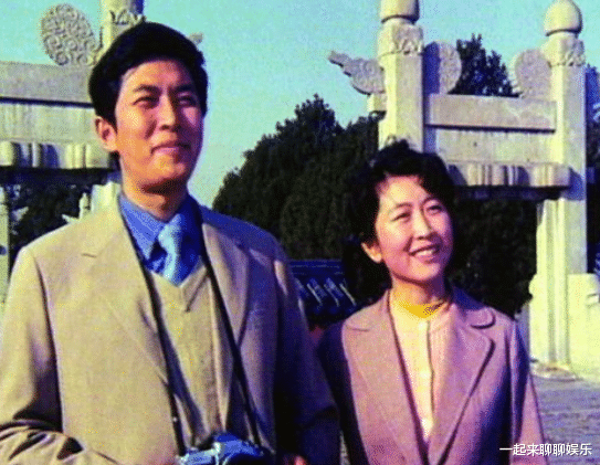 唐国强|唐国强女儿莉莉：母亲去世内心有痛，继母和父亲让她在悲痛中坚强