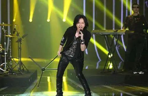 健身养生谈|40岁“哥哥”张淇一夜爆火:他用了25年,终于迎来了自己的春天