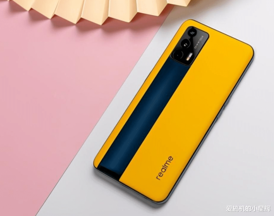 红米手机|上市1个多月重回低价，72万分+12GB+256GB，65W快充手机依旧真香