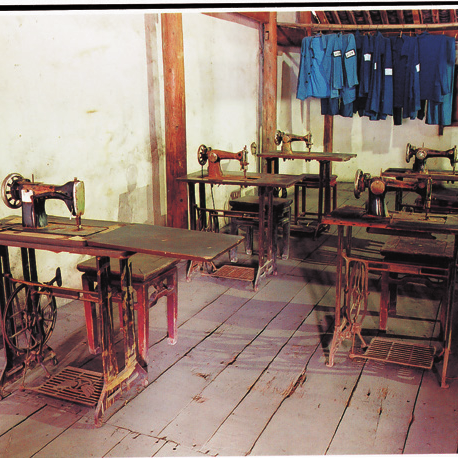 隔离|?民俗体验、房车露营、民谣派对、特色市集，来鸬鸟镇打卡“年味图鉴”！