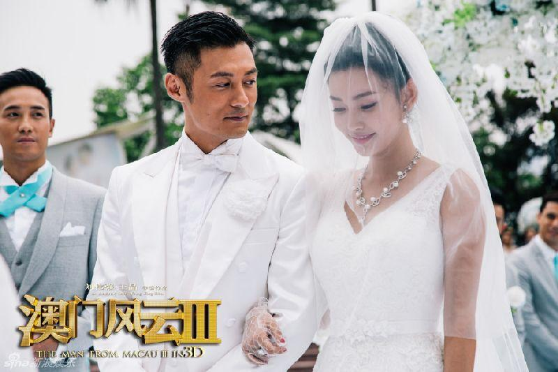 王晶|曾被王晶力捧“吸金”26亿，大火之后选择单飞，如今只能拍烂片