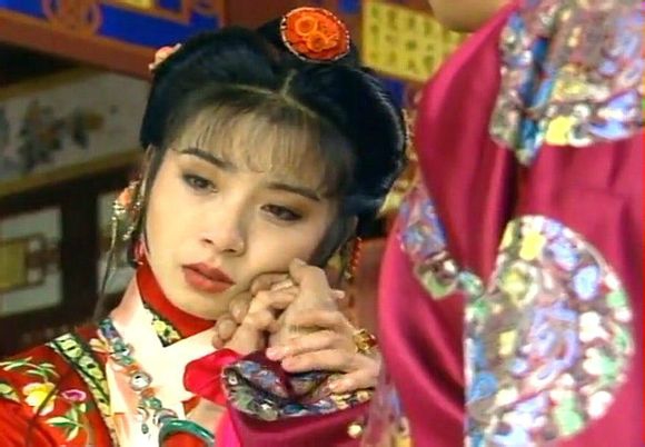 新月格格|《新月格格》原著：雁姬和努达海“婚姻破裂”，并非因新月介入