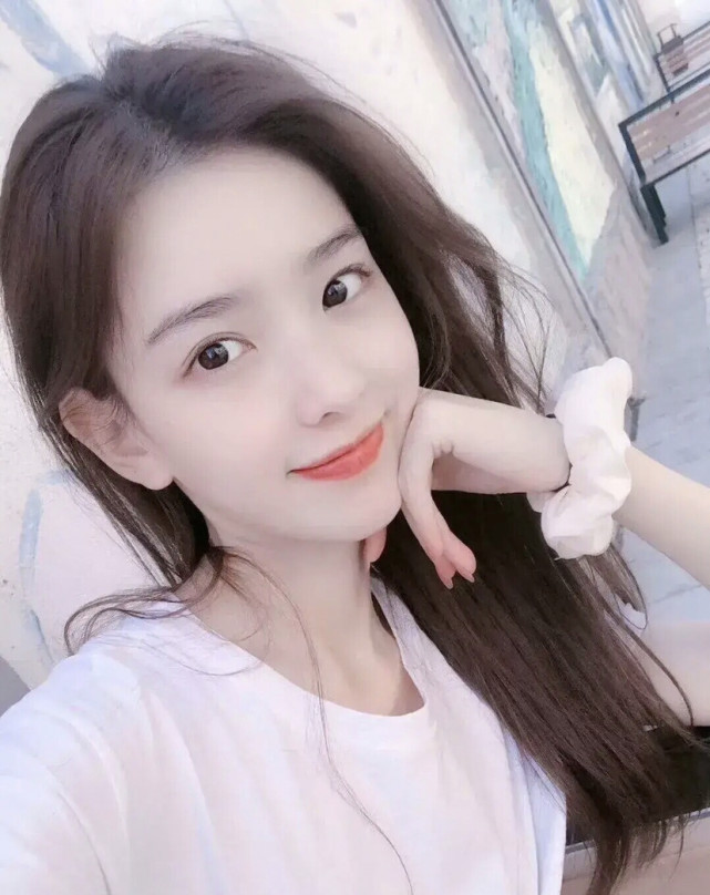 王思聪|王思聪最念念不忘的前任雪梨已成家，思聪何不和富二代宗馥莉结婚