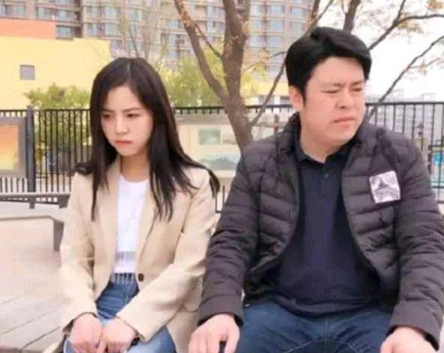 祝晓晗|揭秘网红“祝晓涵”的真实收入和他的父亲