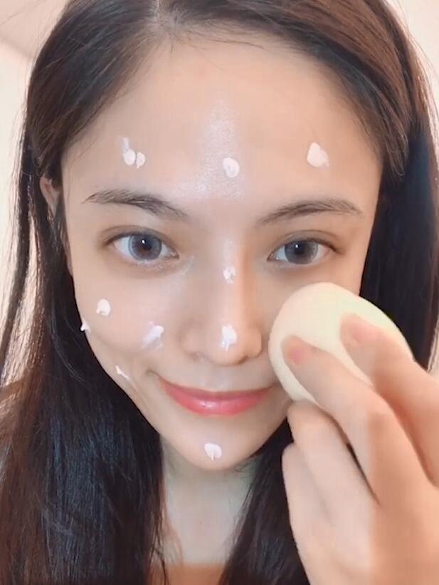 方子飞说事|女生再忙不要忘，出门尽量化淡妆，教你正确顺序，简单且漂亮