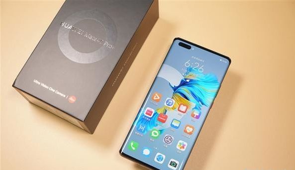 编程|华为老款旗舰再创新低，麒麟9000+鸿蒙OS+徕卡三摄，降幅高达1200