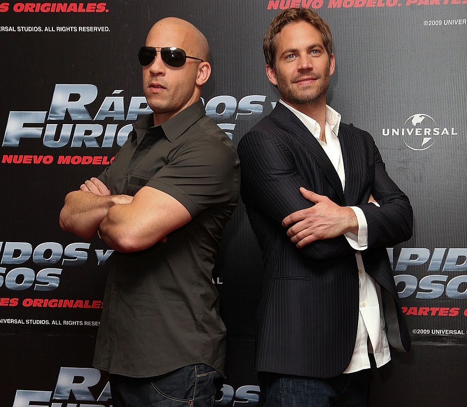 高圆圆|泪目！保罗沃克女儿出嫁，范迪塞尔替挚友挽着新娘子的手入场