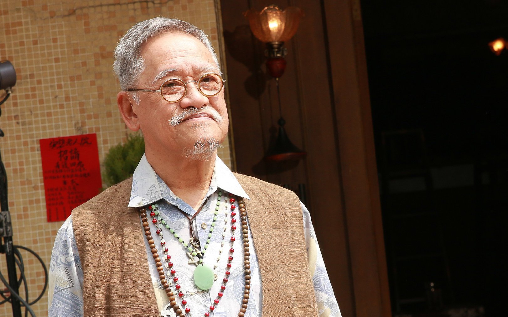 吴耀汉|81岁老戏骨出事，家里搜出大量毒品，生产销售一条龙