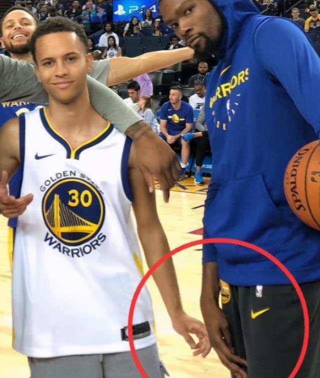 篮球|当你看了普通人和NBA球星对比照后，你的篮球梦也许就破碎了
