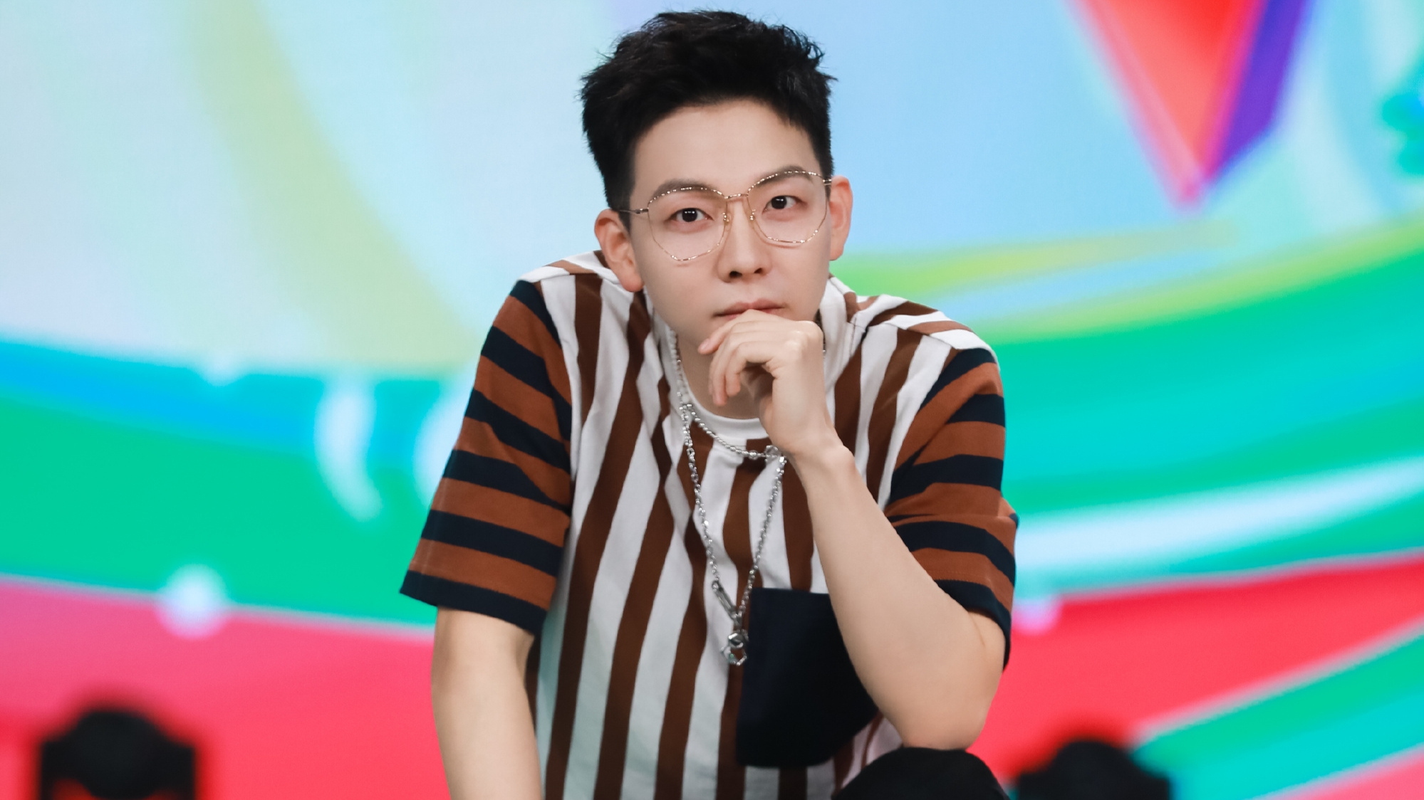 龚俊|如何评价龚俊的唱功？维基百科给出了官方的答案，龚俊：谢谢肯定