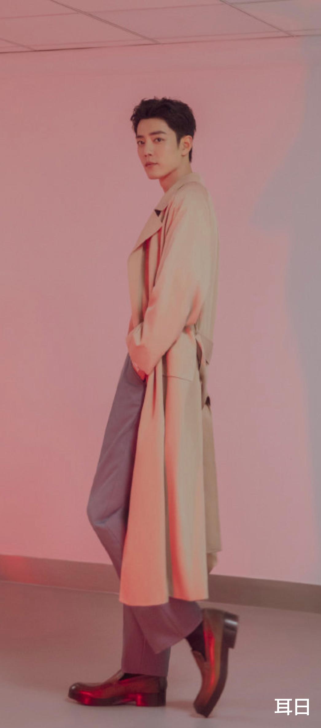 肖战|肖战十月空降一周年，小室提前四分钟宣发，还被黑子成为王者归来