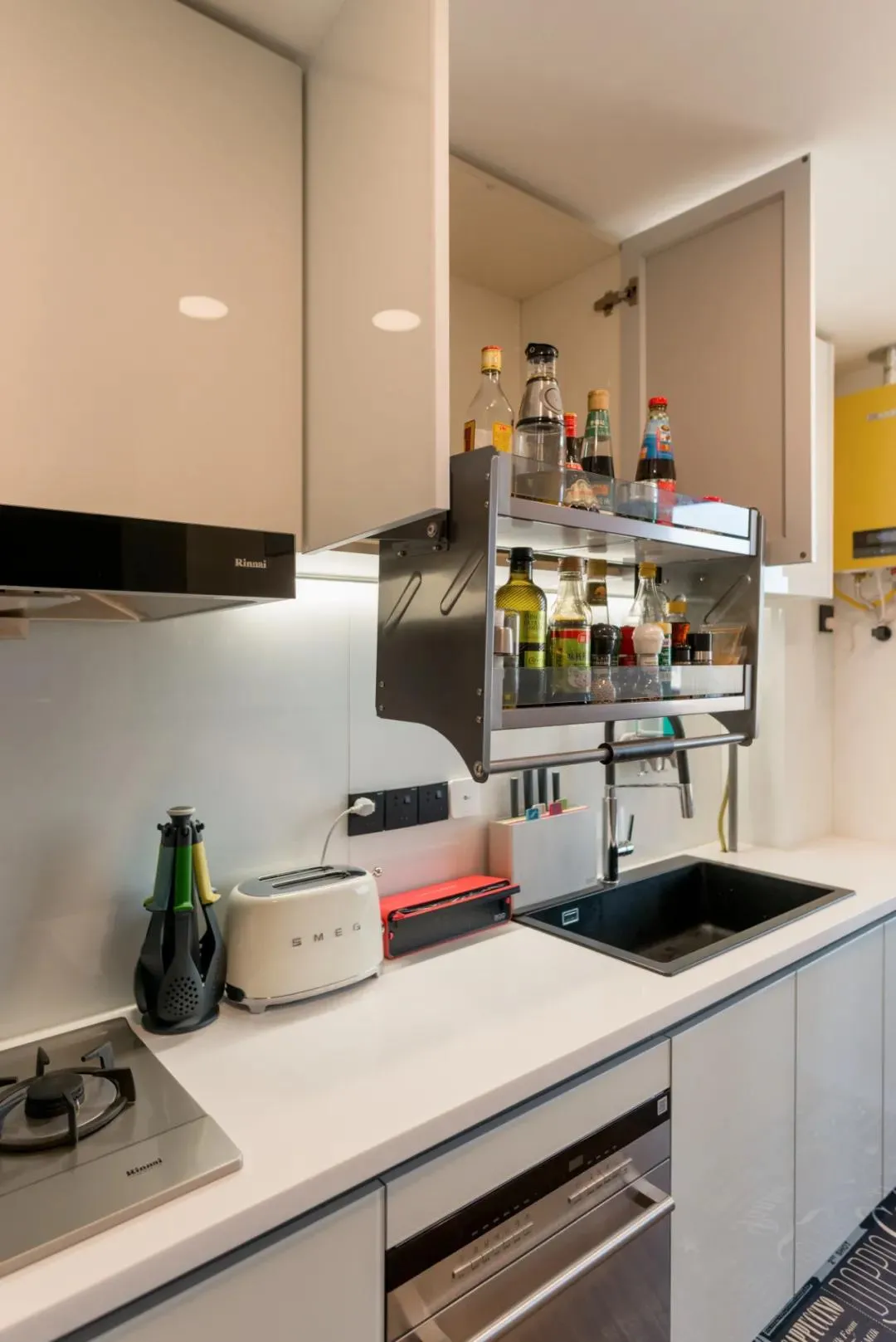 140㎡简约风三室三厅，趣味和舒适一样不落