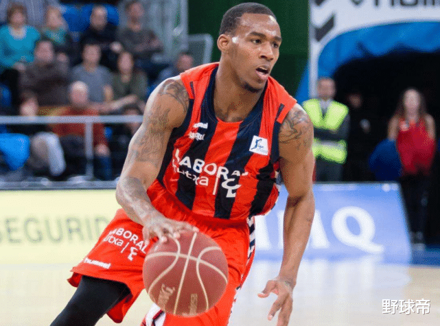 新疆維吾爾自治區(qū)|32歲，簽約發(fā)展聯(lián)盟，曾是廣東的噩夢！他在CBA是什么水平？