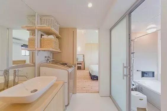 淋浴房|3㎡卫生间，实现沐浴洗漱自由？绝不只悬浮淋浴房这一招