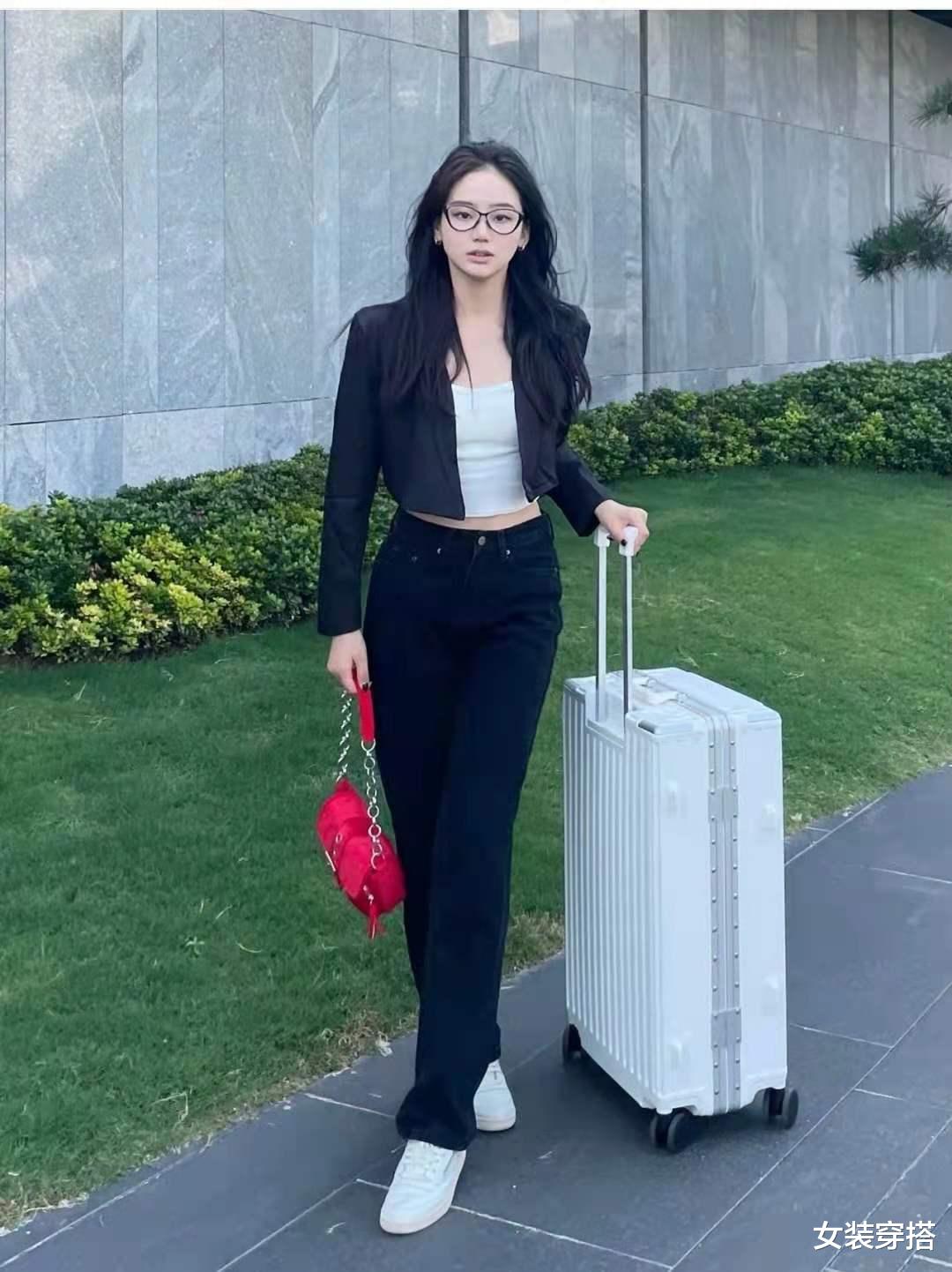 女装穿搭|秋天女生穿什么衣服好看图片欣赏