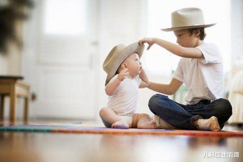 儿科医生雨滴|18岁男孩暑假回家“喜当哥”，得知真相后又懵又喜：事先不告知？