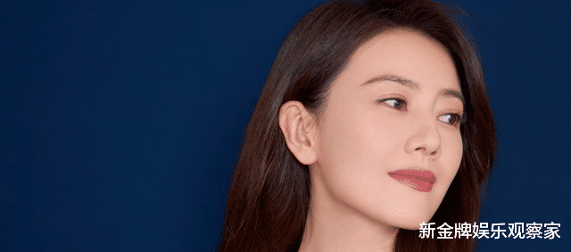 高圆圆|42岁高圆圆生图身材完美，穿紧身裙没小肚子，复出新剧成开年大戏