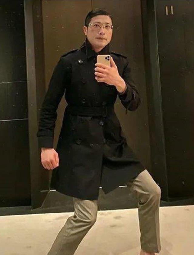 央视|被央视点名批评的8名网红，个个搞花样玩低俗，没有一个值得同情