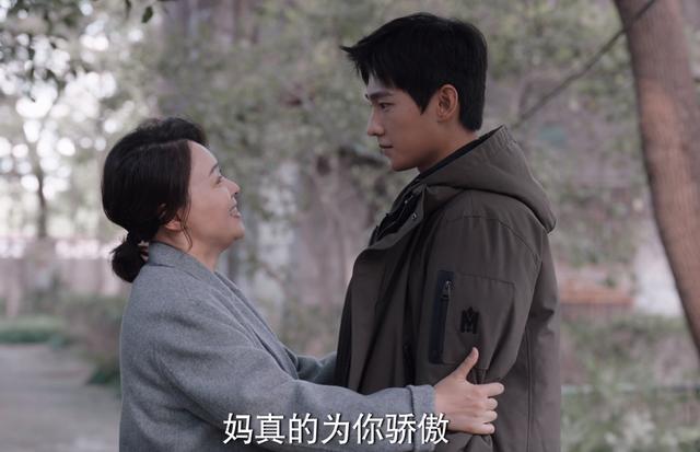 Hi家有小甜椒儿|看完《荣耀》,就理解为啥有人宁可孩子普通点,也不想他们太优秀