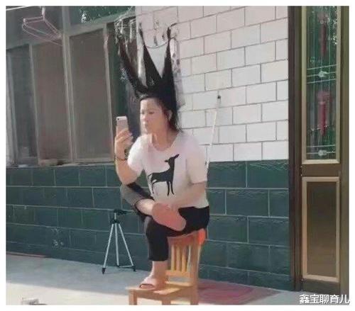 鑫宝聊育儿|“跟男友第一次住宾馆，洗澡间挂个毛笔啥意思？”哈哈哈