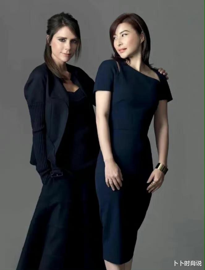 王力宏|郭晶晶“变了”，一改作风穿斜肩紧身裙秀好身材，气质高雅显大气