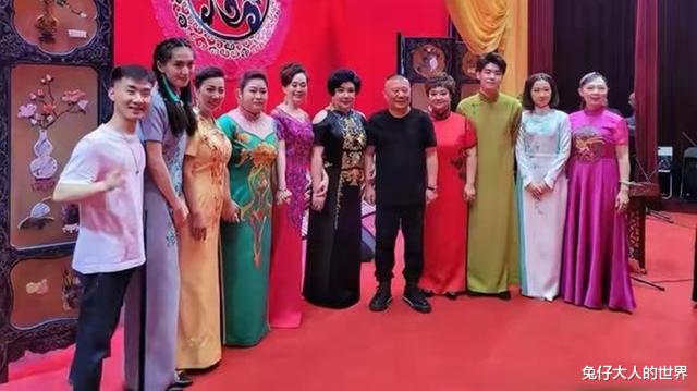 深圳市 天津德云社上榜“十一”黄金周新景点，网友：要是抢到票我也去了