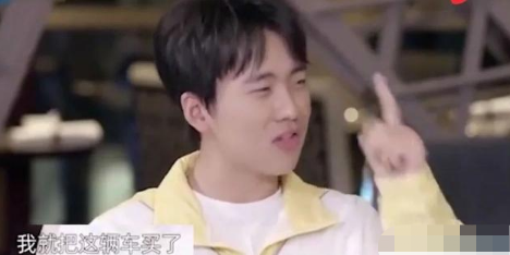 郭麒麟|郭麒麟开400万超跑出街,五环路上“飙车”超拉风,评论区亮了