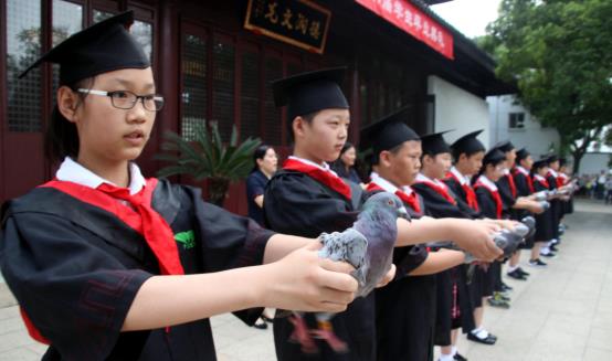 一更育儿|我前面7只猴后面9只猴，一共16只居然不对，老师的解释让人尴尬